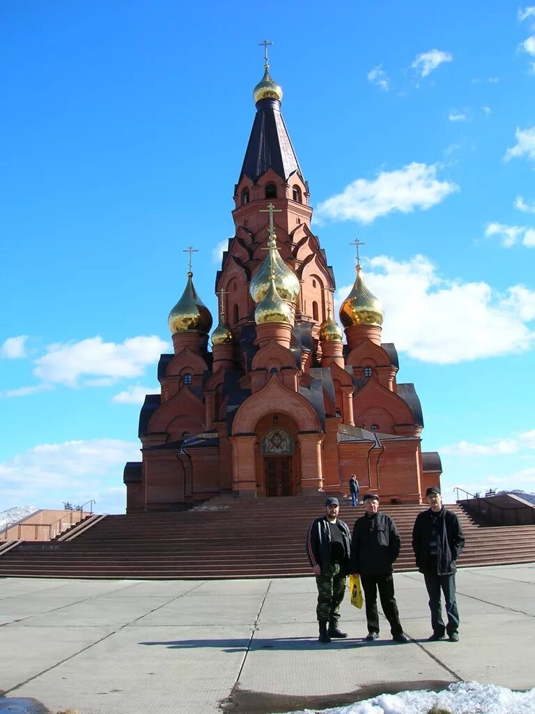 Погода лесосибирск сейчас. Лесосибирск Красноярский край. Православный храм в Лесосибирске.