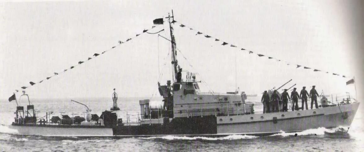 Речной тральщик 151 проекта. Тральщик пр 264а. Пр 265. Базовые тральщики проект 53у, тип «трал». Базовый тральщик проекта 265.