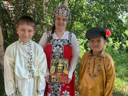 Национальные костюмы народов урала