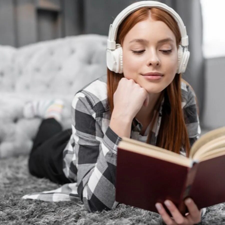 Reading аудирование. Картинка reading and Listening. Listening skills. Reading a book Listening to Music. Reading Listening и другие.