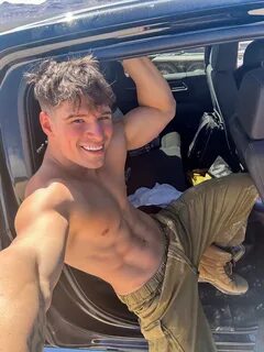 RT if you're hopping in the back with me 😎 😏 