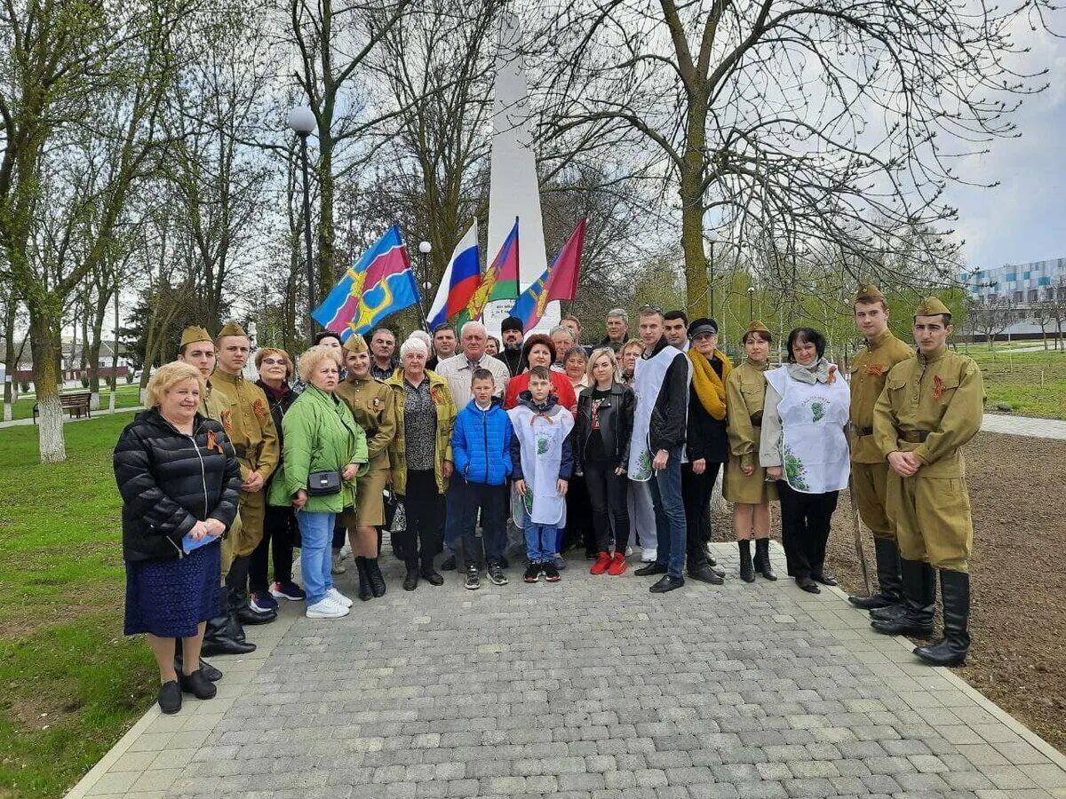 Подслушано в старотитаровской в контакте барахолка. Станица Старотитаровская. Парк в Старотитаровской. Подслушано Старотитаровская. Ст.Старотитаровская Темрюкский район.