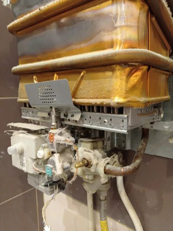 газовая колонка foron. пусконаладка котлов. сервисное обслуживание газовых котлов. ремонт газовых колонок в чистополе. ремонт газовых колонок в чистополе.