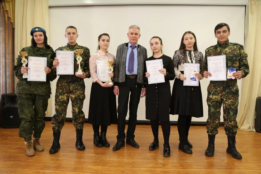 Сайт патриота нижневартовск. Филиал патриота нижневартовск. Нижневартовск день победы 2009. День памяти воинов-интернационалистов. Сайт патриота нижневартовск.