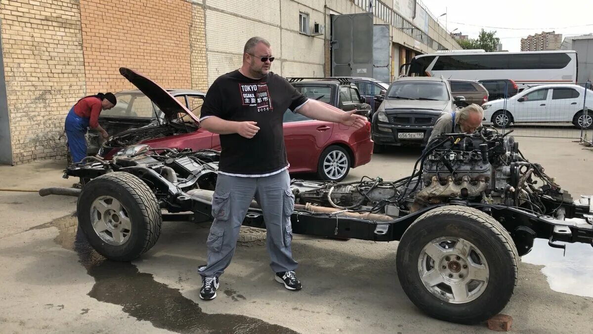 Ремонт ходовой части автомобиля. Хавал дарго характеристики. Илья свиридов клубный сервис. Haval dargo подвеска. Хавал дарго с человеком.