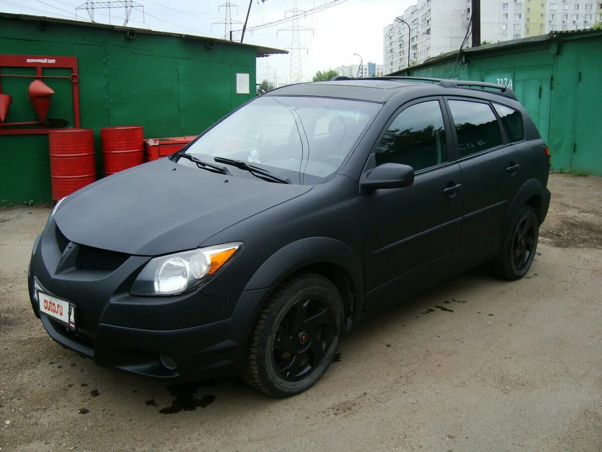 Pontiac vibe 2003. Понтиак Вайб 2003 черный. Понтиак Вайб машина 2003. Понтиак Вайб 2004 черный.