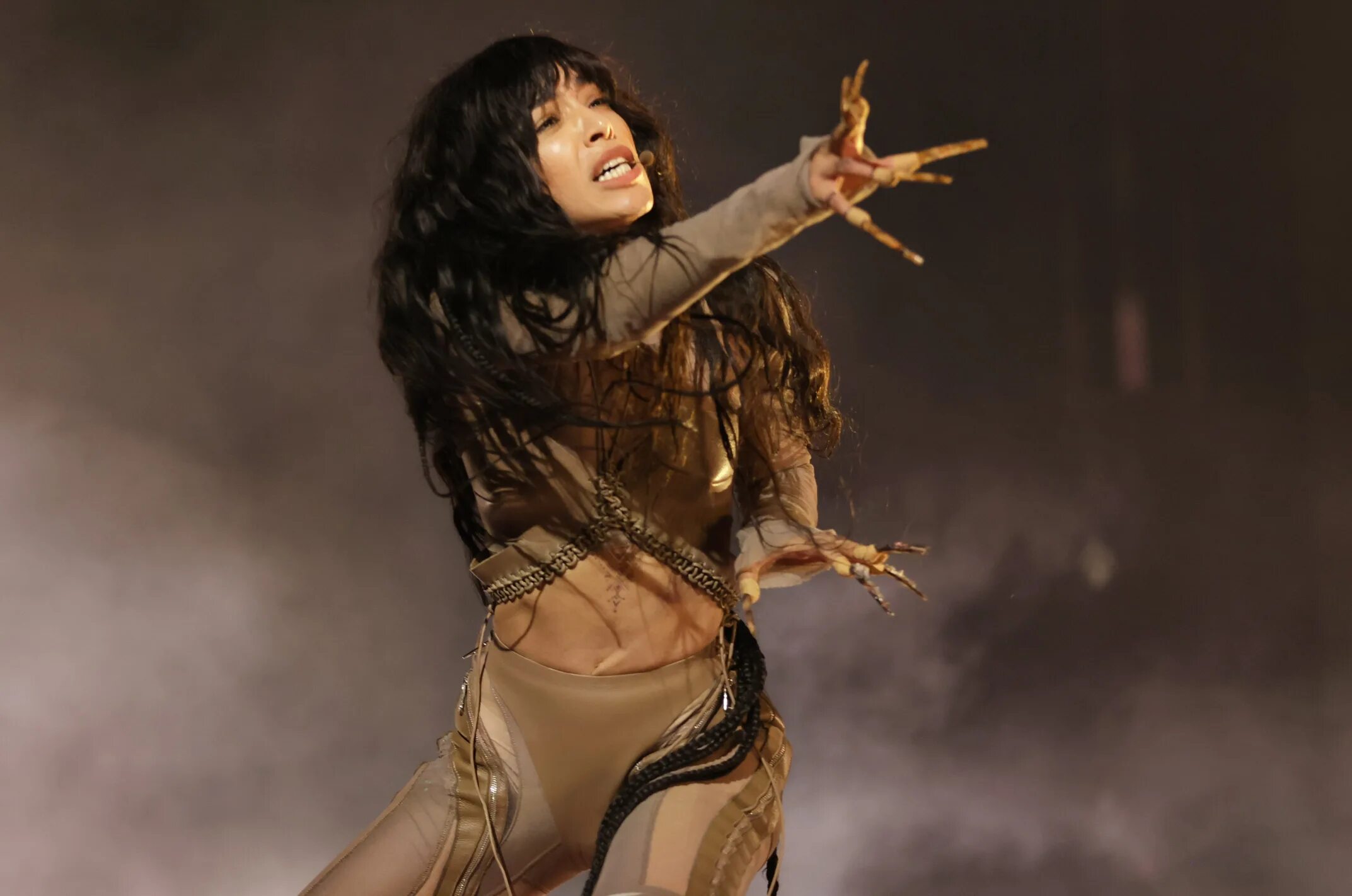 лорин тату текст. Euphoria loreen обложка. лорин талезе. лорин альбом года. Kehlani блондинка.