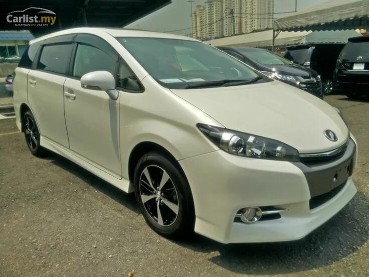 Запись № 35. Меняем диски на лето. - Toyota Wish (AE20), 1,8 л, 2009 года колёсн