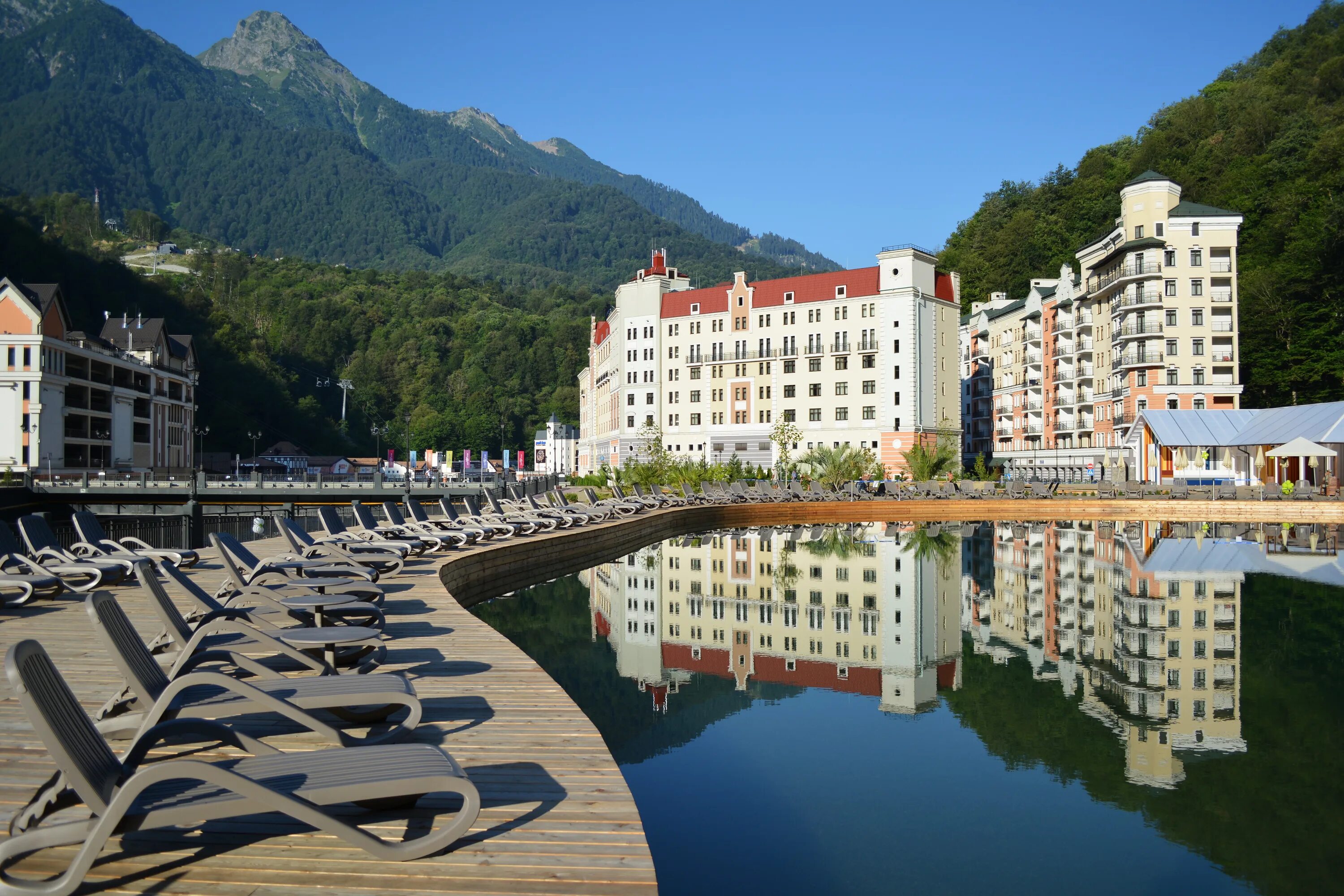 Фокс красная поляна. Golden tulip rosa khutor 4* красная поляна.