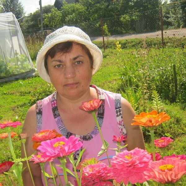 Светлана Осиева, 53 года, Россия, Дно, познакомится с парнем в возрасте 41 - 50 
