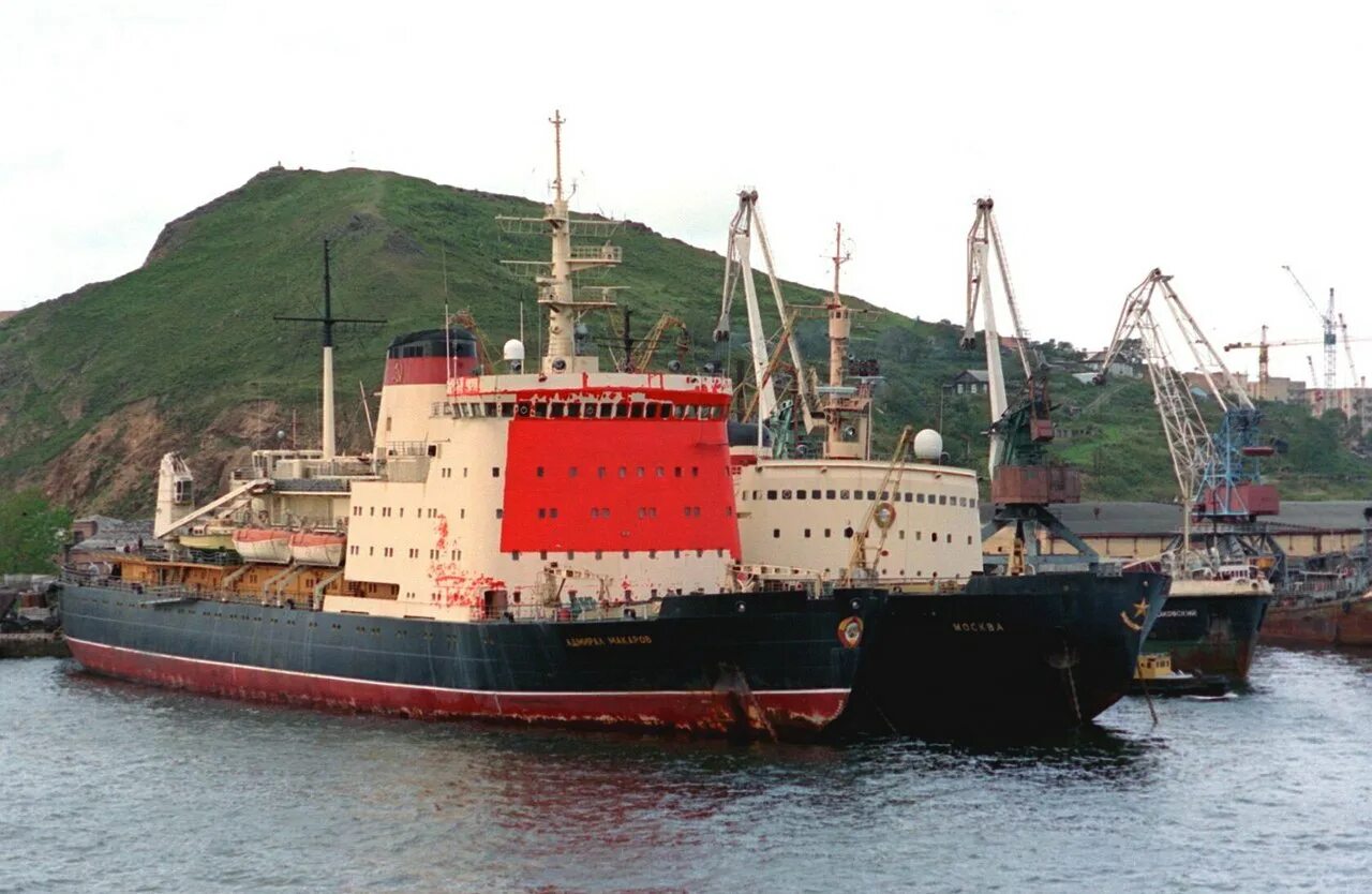 Друг суда. Ледокол Макаров. Ледокол Адмирал Макаров. Moskva 1959 Icebreaker. Адмирал Макаров ледокол 1976.