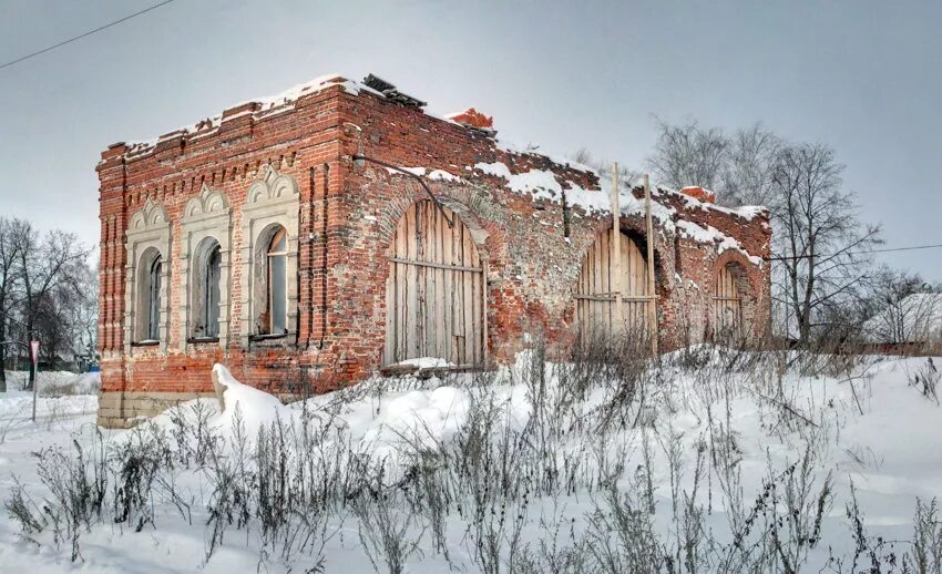 Погода высокиничи. Село Высокиничи Жуковского района Калужской области. Церковь Высокиничи Калужская область Жуковский район. Деревня Высокиничи Калужской области.