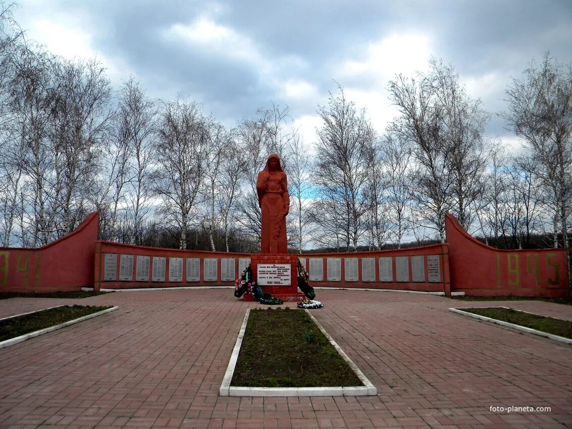 Валуйск. Тулянка валуйский район. село тулянка белгородская область. село селиваново валуйский район белгородская область. памятники поселка уразово белгородской области.