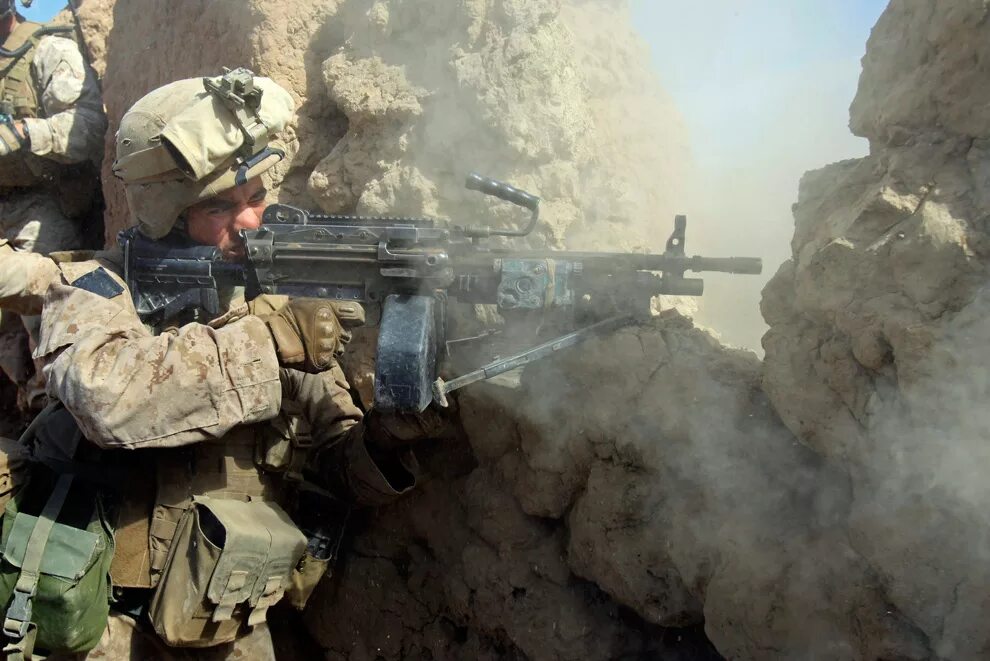 Боевые действия нато. Армия США В Афганистане. USMC В Афганистане. Армия США В Афганистане 2001. Солдат США В Афгане.