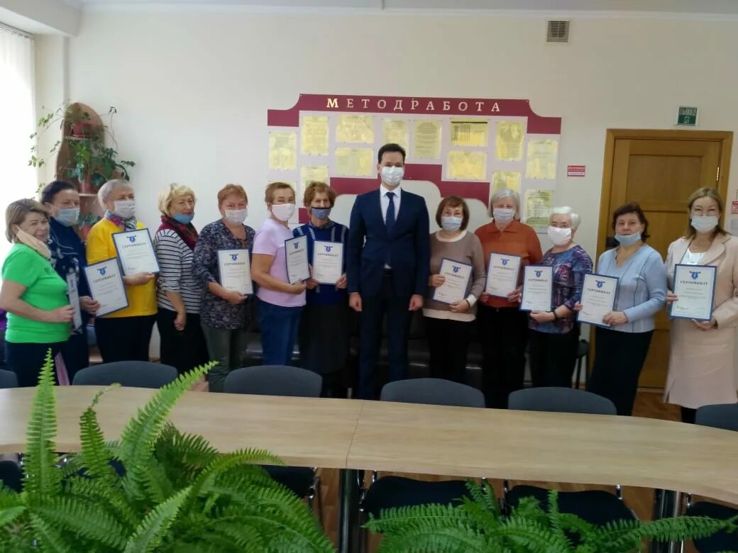 Центр социального обслуживания населения чебоксары. Цсон вурнары. Ау кцсон г. Баннер республиканский "серебряный" волонтерский центр "молоды душой". Кцсон чебоксары сотрудники.