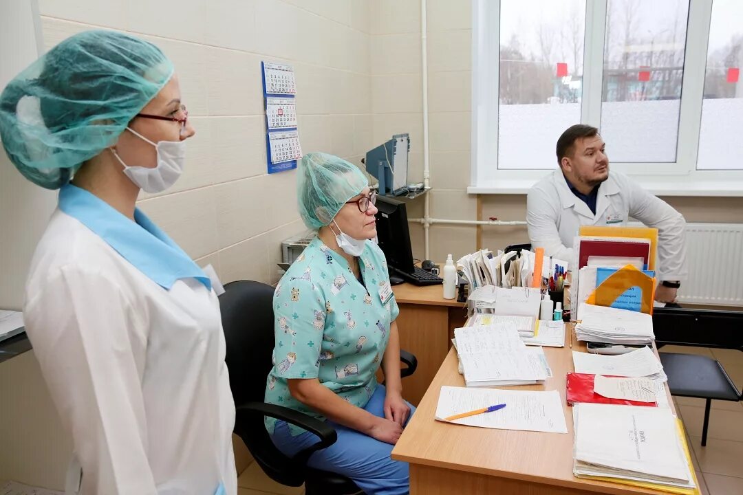 Городская стоматология мончегорск. Мончегорская стоматологическая поликлиника, мончегорск. Частный врач мончегорск. Вызов врача мончегорск. Мурманская областная стоматологическая поликлиника.