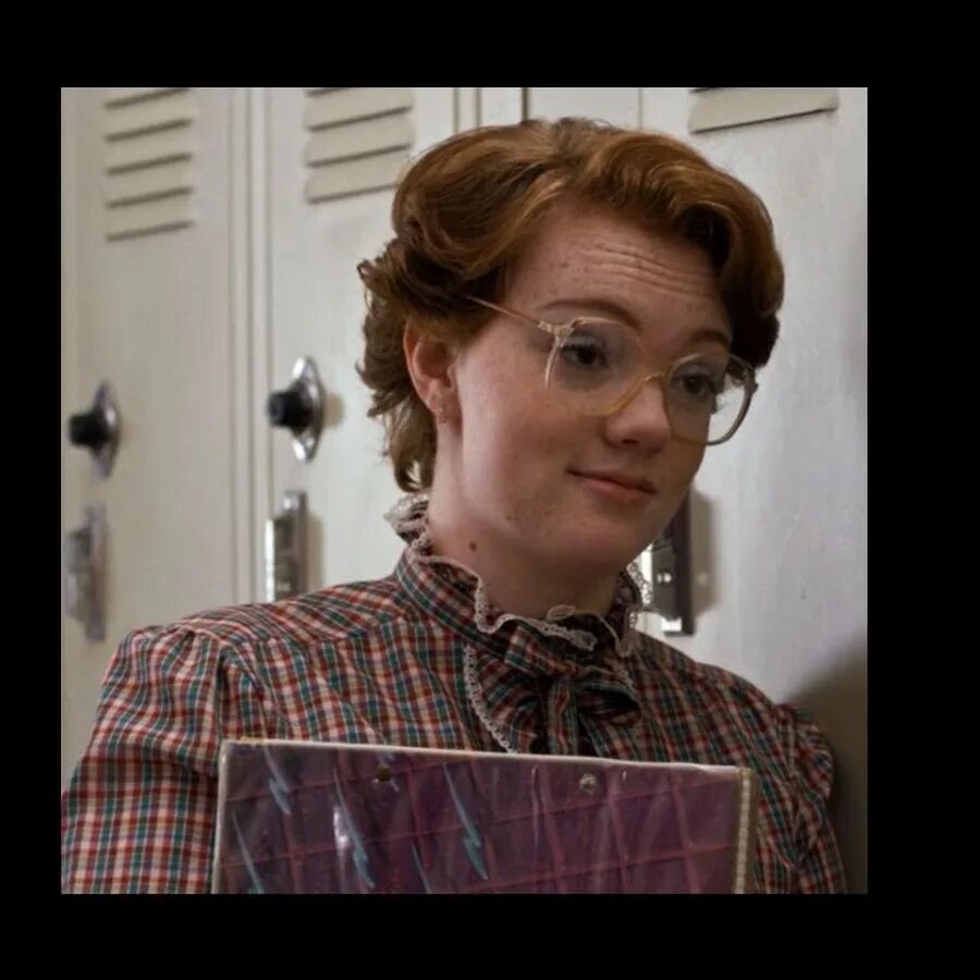 барбара холланд. очень странные дела барбара. барбара холланд (барб). барбара из очень странные дела 2 сезон. шеннон пёрсер очень странные дела.