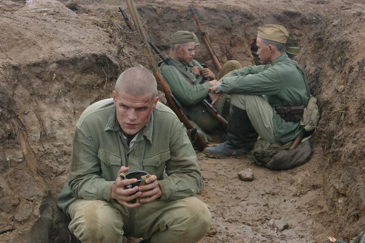 парни в озера попали в прошлое. рыбаки на привале. александра даддарио разлом сан. мы из будущего фильм 2008 климова. мы из будущего фильм 2008.