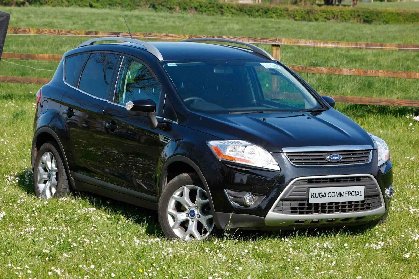 Форд куга москва. Форд Куга 3 поколения. Ford Kuga 2013. Ford Kuga (3g). Форд Куга 2 красный.