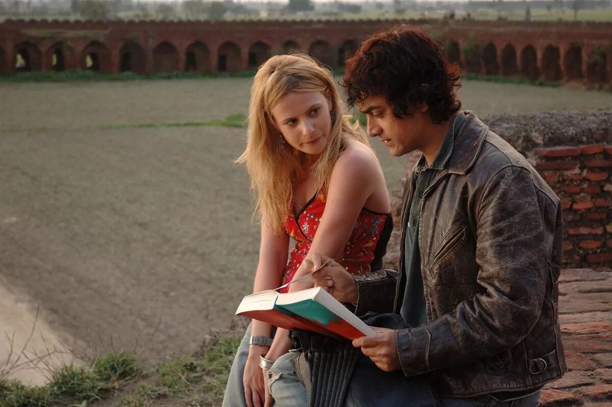 жека цвет шафрана.