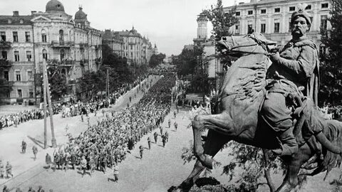 6 ноября 1943 был освобожден город