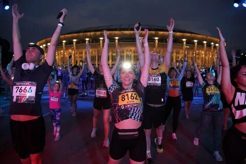 Ночной забег москва 2024