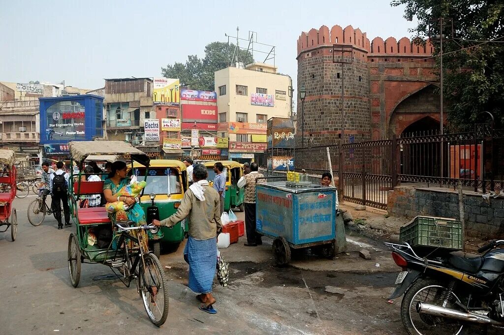 Ни дели. Индия Дели старый город. Древние города Индии Дели. Делхи город Индии. Старый город Дехле индиа.