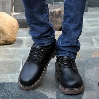 Зимние ботинки с джинсами