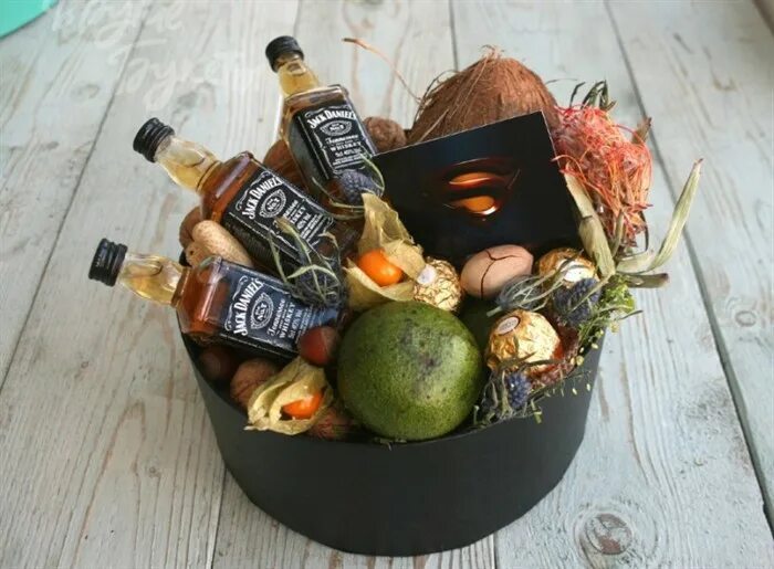 Whiskey Liquor Bouquet DIY gift birthday anniversary Christmas Valentine's Day g