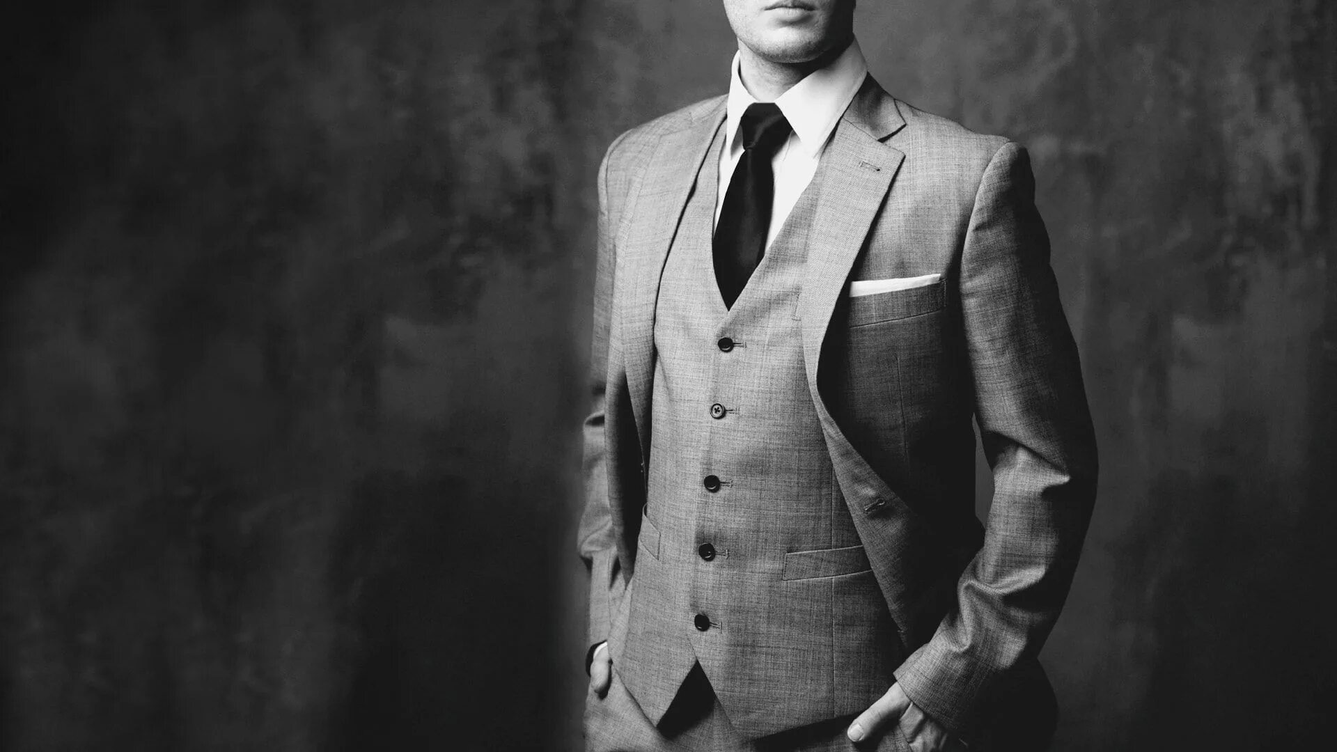 Мужчина в деловом костюме. Men gentleman. Стиль одежды стэнли туччи. Джентльмен. Элегантный мужчина.