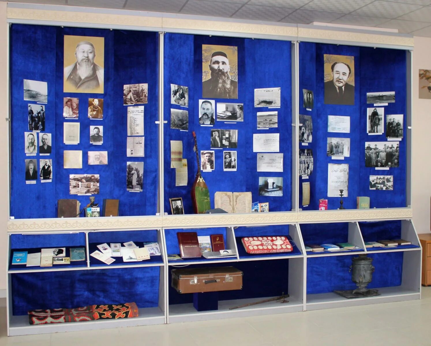 номер телефона абонента. номер телефона. справочник городов в системе. номера телефонов города семей. телефонный справочник деревни.