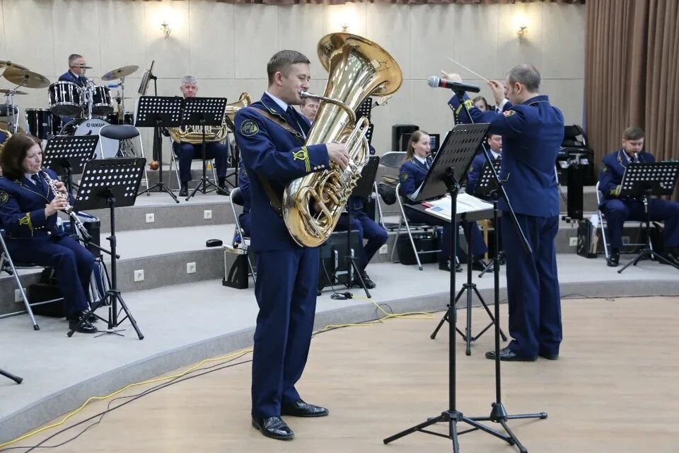 Пермский оркестр. Тверетинов Пермский Губернский оркестр. Пермь оркестры Пермский Губернский. Пермский Губернский духовой оркестр. Пермский Губернский оркестр музыканты.