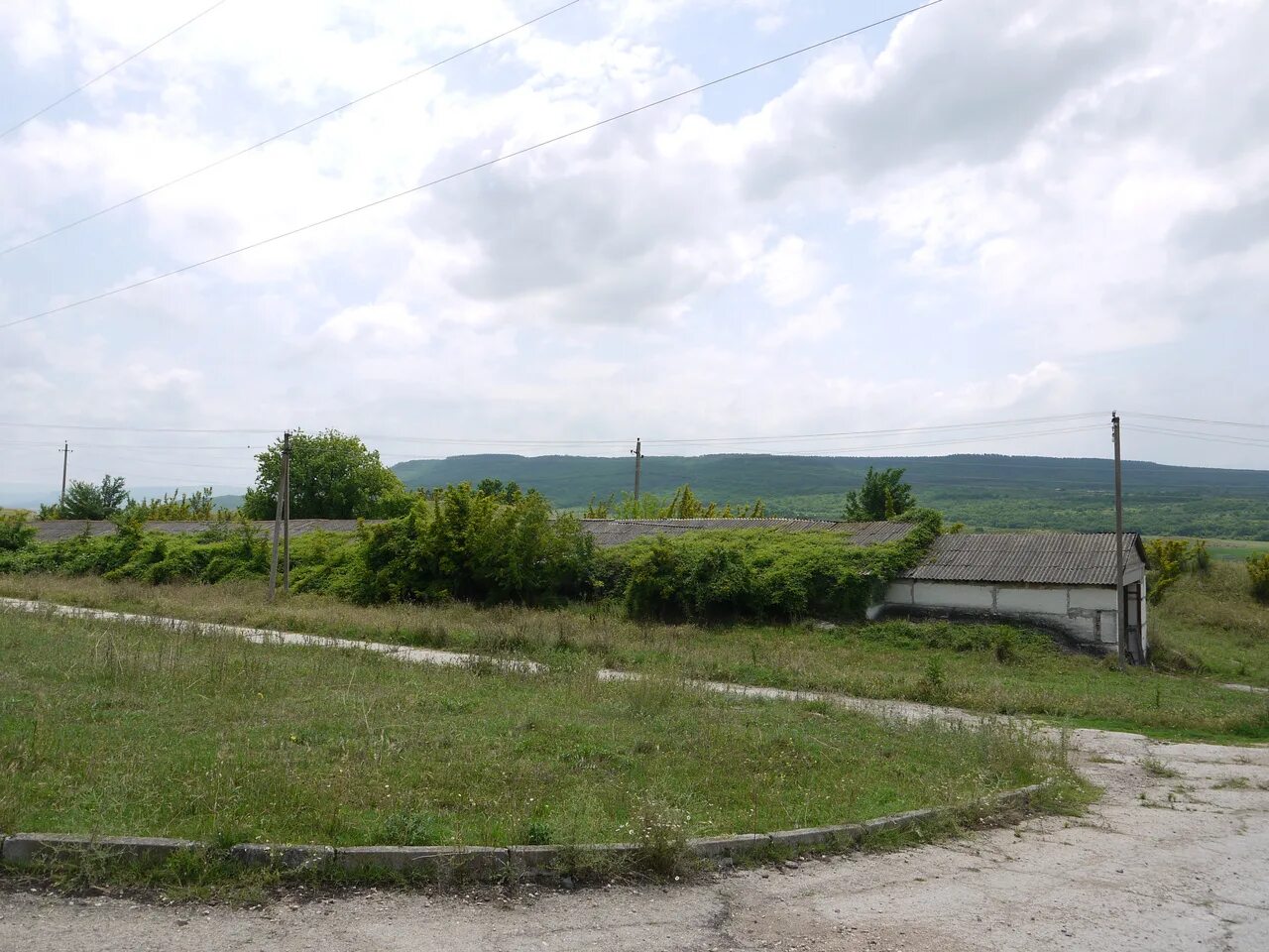 Фурмановка бахчисарайский. Село Фурмановка Бахчисарайский район. Фурмановка (Крым). Фурмановка Бахчисарайский район деревня. Село Фурмановка Бахчисарайский район достопримечательности.