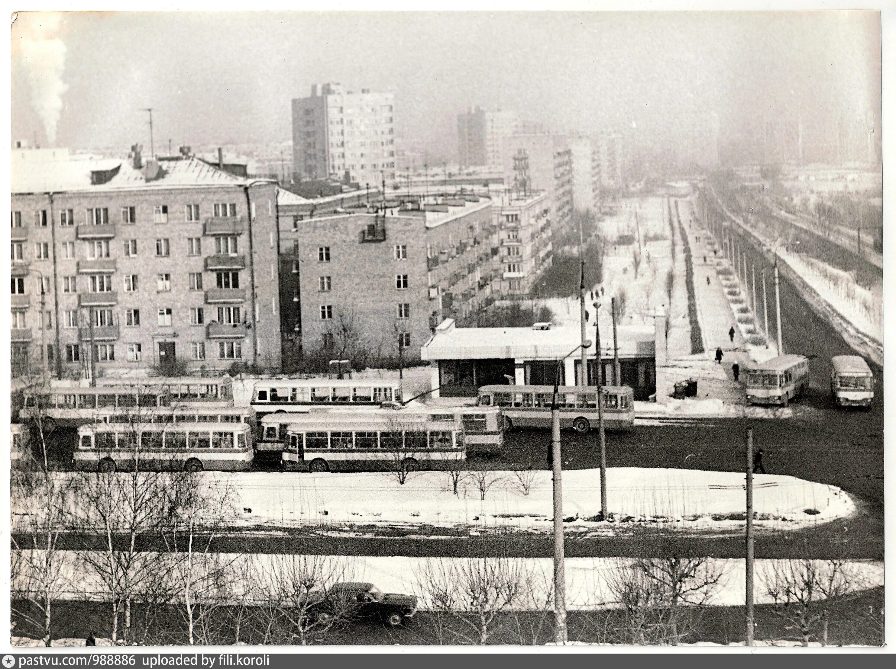 Кантемировская 1990. Кантемировская 1990. История кантемировская. Улица москворечье москва. Чертаново 80-х.