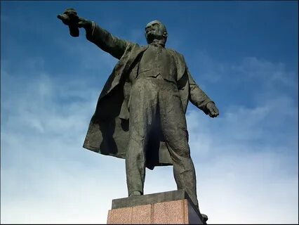 Памятник ленина московская