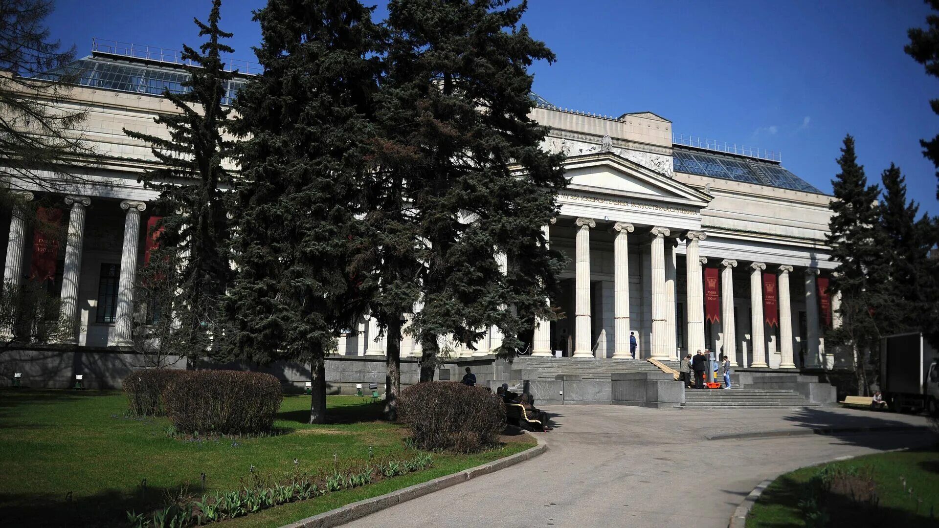 Музей изобразительного искусства имени пушкина в москве. Музей изобразительных искусств имени пушкина. Музей имени пушкина метро. Музей изобразительных искусств пушкина в москве. Гмии имени а с пушкина пушкинский музей.