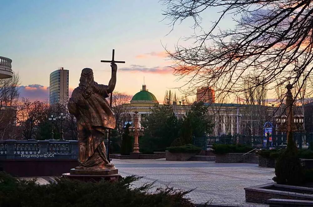 Фото донецка сегодня. Город Донецк ДНР. Донецк (Украина). Город Донецк 2021. Донецк 2022 город.