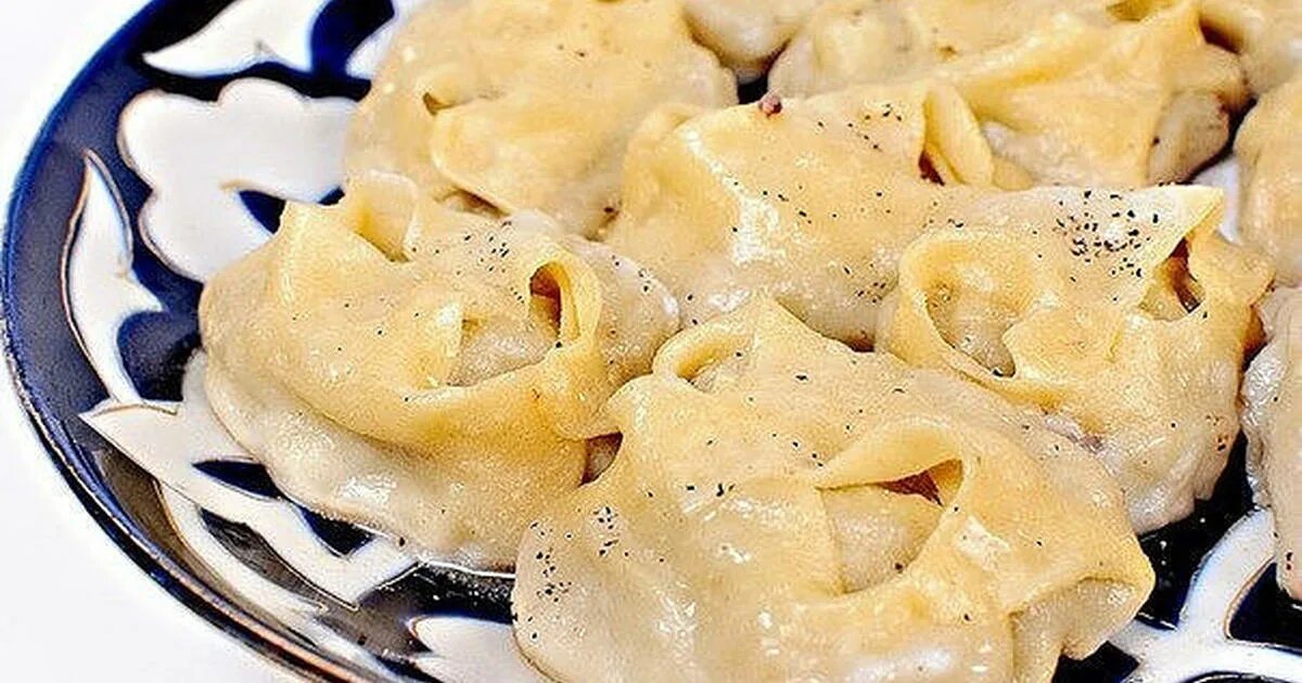 пирожные в виде мантов. манты на дрожжевом тесте. джусай манты. манты 5 шт. манты на заварном тесте.