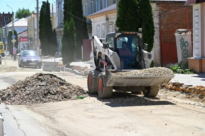 Управление дорог елец. Дорожные работы. ремонт дорог. ремонтные работы. ремонт дороги.