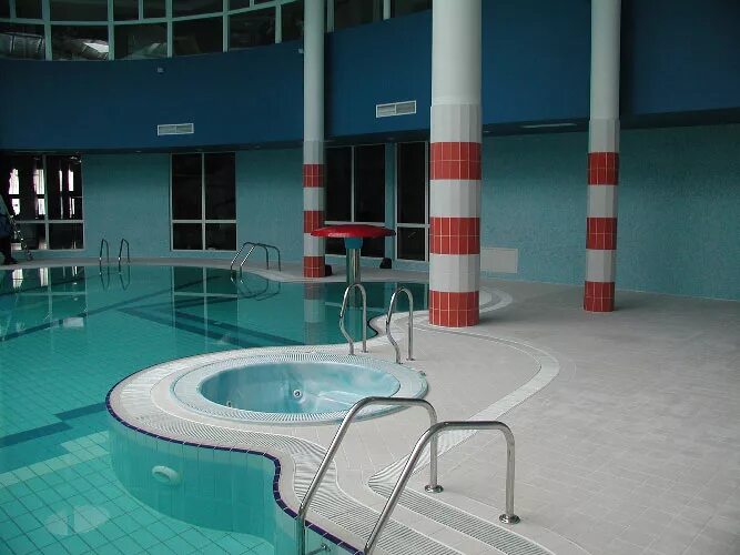 Отели беларуси с бассейном все включено. Отели беларуси с бассейном все включено. Санаторий веста бассейн. Сан  альфа радон  беларусь. Приозерный санаторий нарочь бассейн.