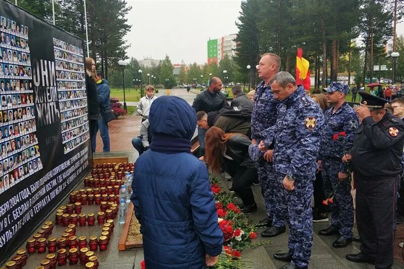 Российские герои в борьбе с терроризмом. Герои России по борьбе с терроризмом. Борьба с терроризмом ВНГ. Участие в борьбе с терроризмом Росгва.