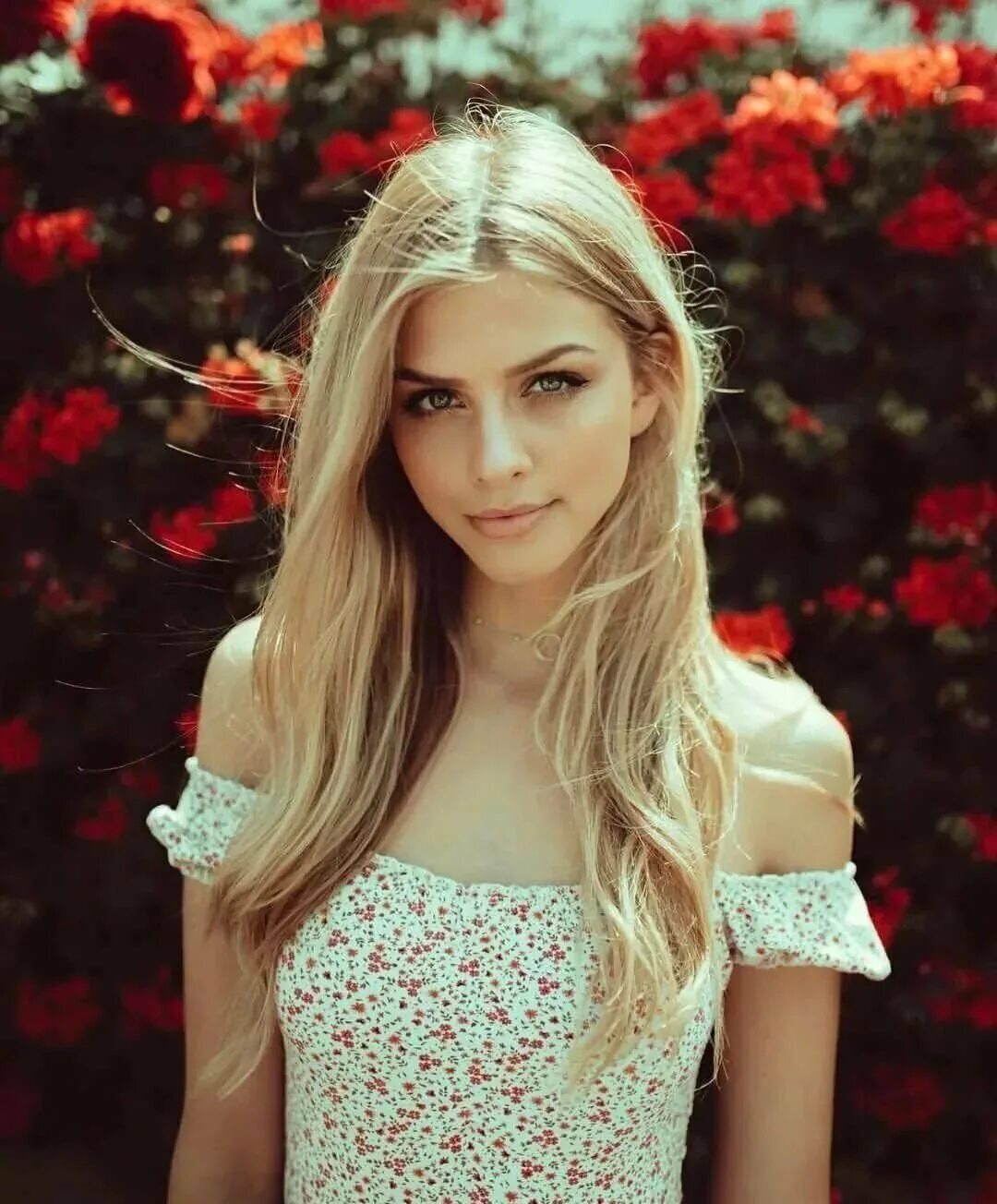 Фото красивых. Марина ласвик 2021. Marina Laswick портрет. Ангелина Мещерякова. Marina Laswick 2020.