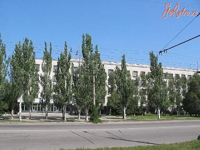 1 корпус маш института луганск. Луганск университет имени даля 3 корпус. Корпуса на маш институте луганска. Инженерный корпус луганск. Луганский национальный университет имени владимира даля 4 корпус.