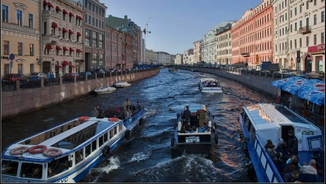 Автобус в питере в реку
