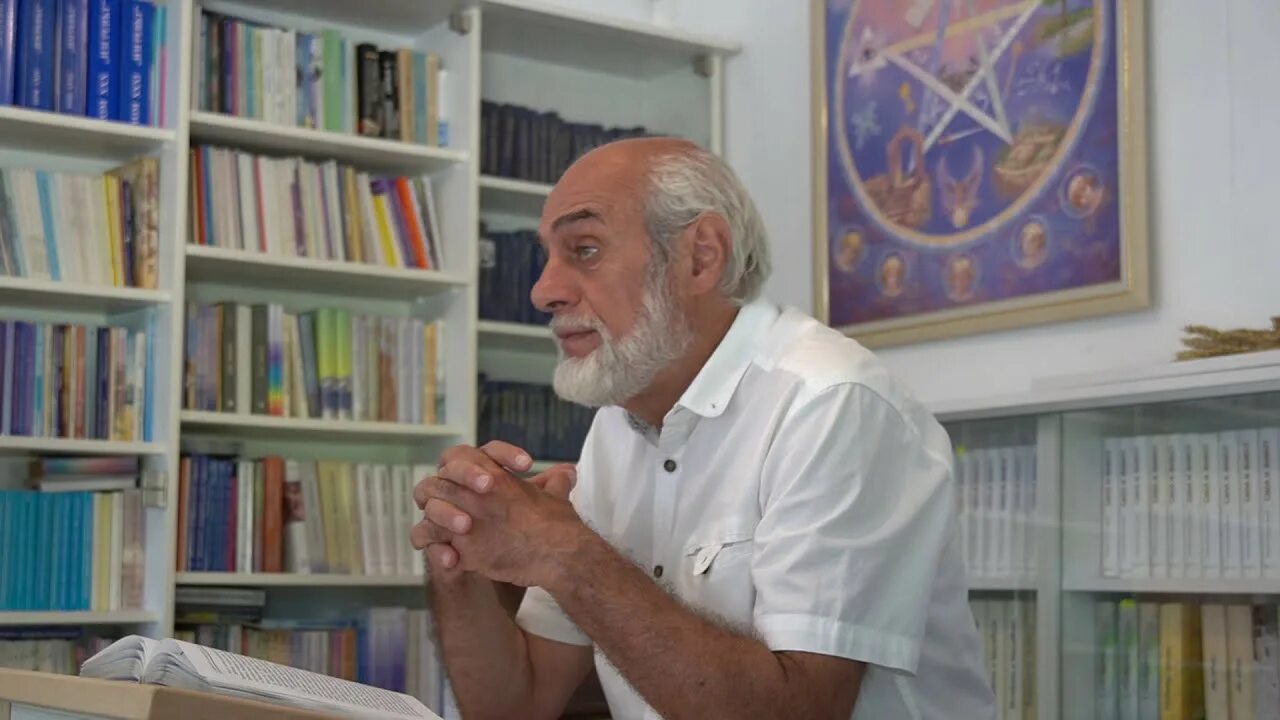 Астролог борисович. Левин михаил борисович. михаил левин астролог. левин михаил борисович астролог. михаил левин астропрогноз на 2025.