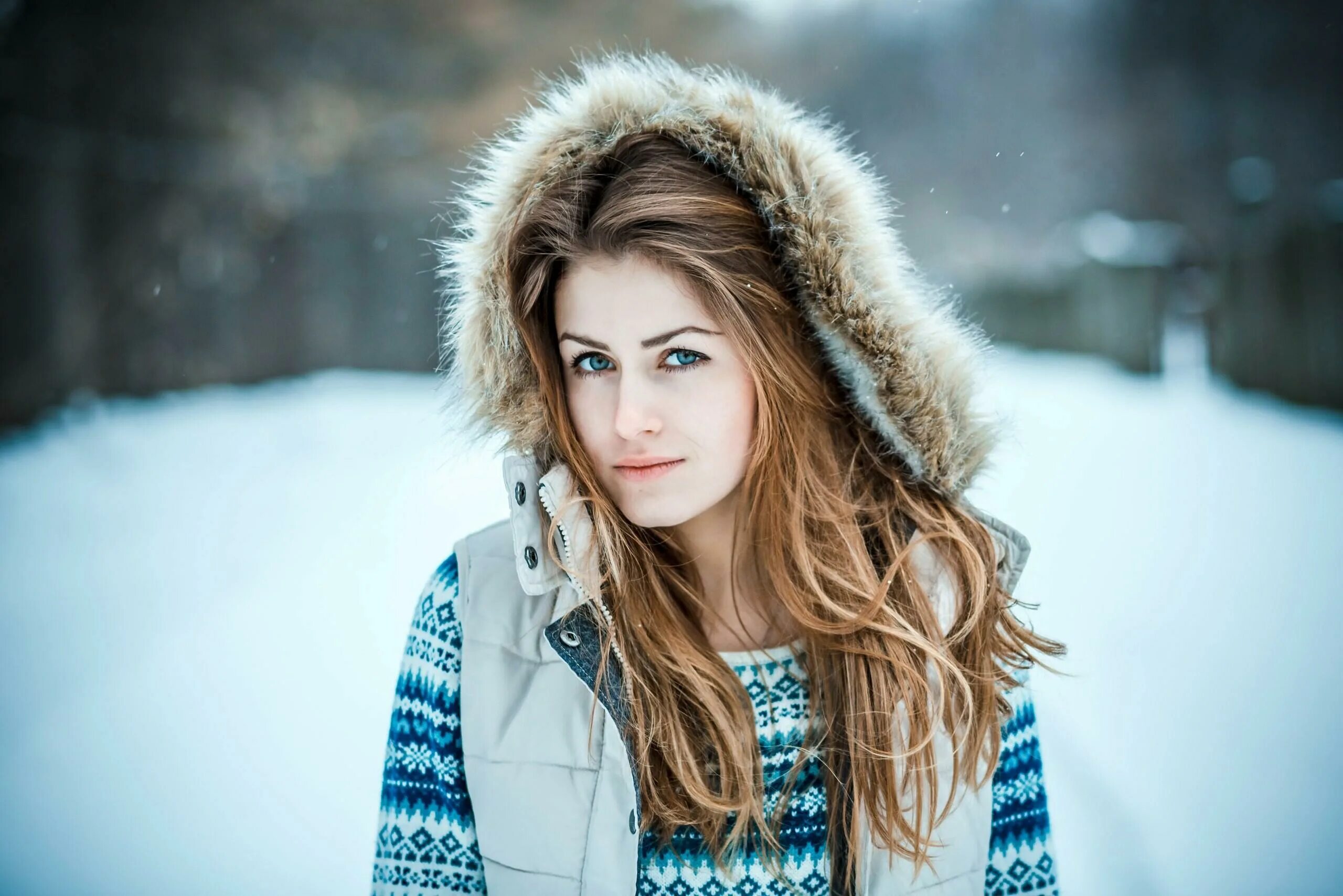 Аляска девушка. Девушка зима. Красивая девушка зима. Зимние фотосессии девушек. Зимние фото девушек.