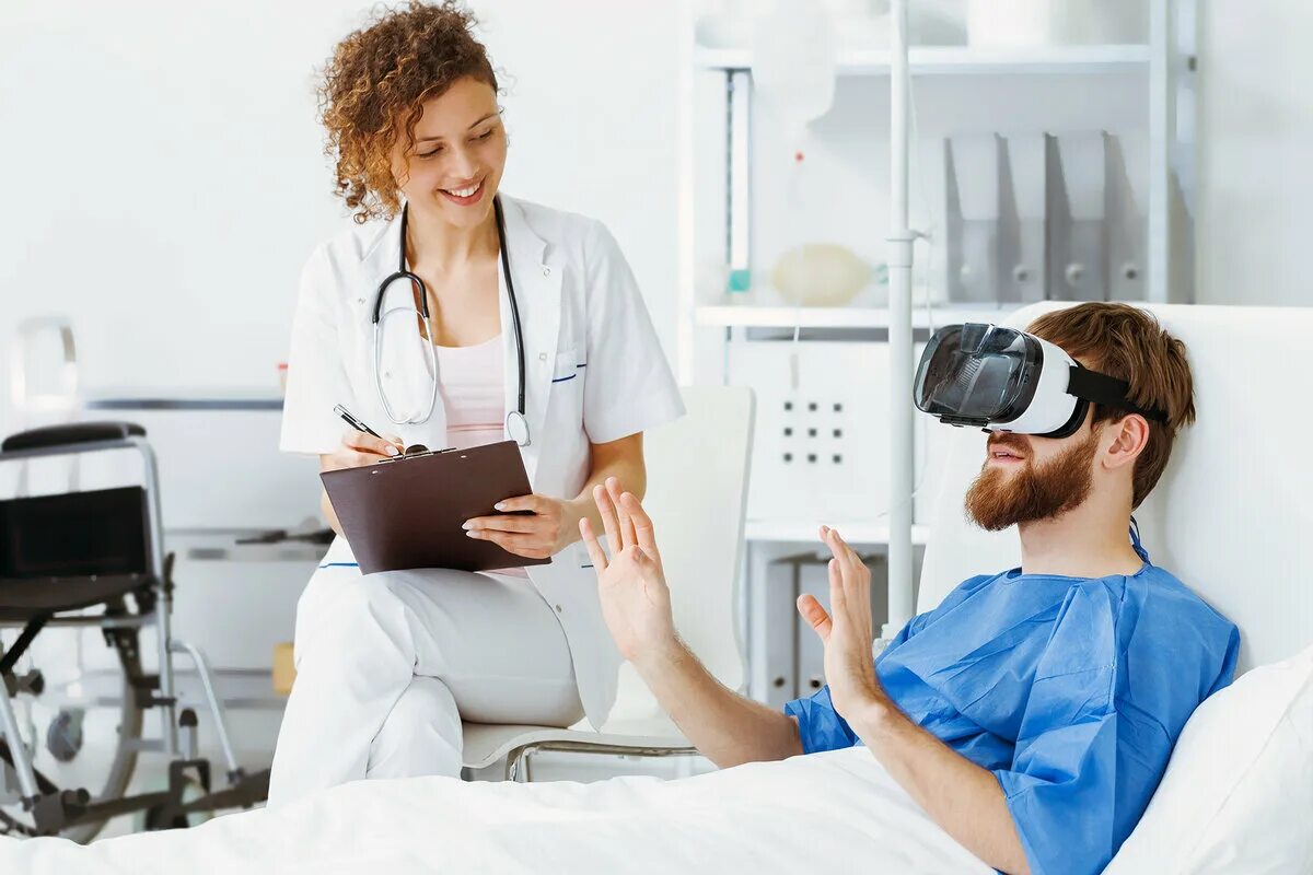 Виртуальная реальность в медицине. VR В медицине. VR технологии в медицине. Виртуальная и дополненная реальность в медицине.