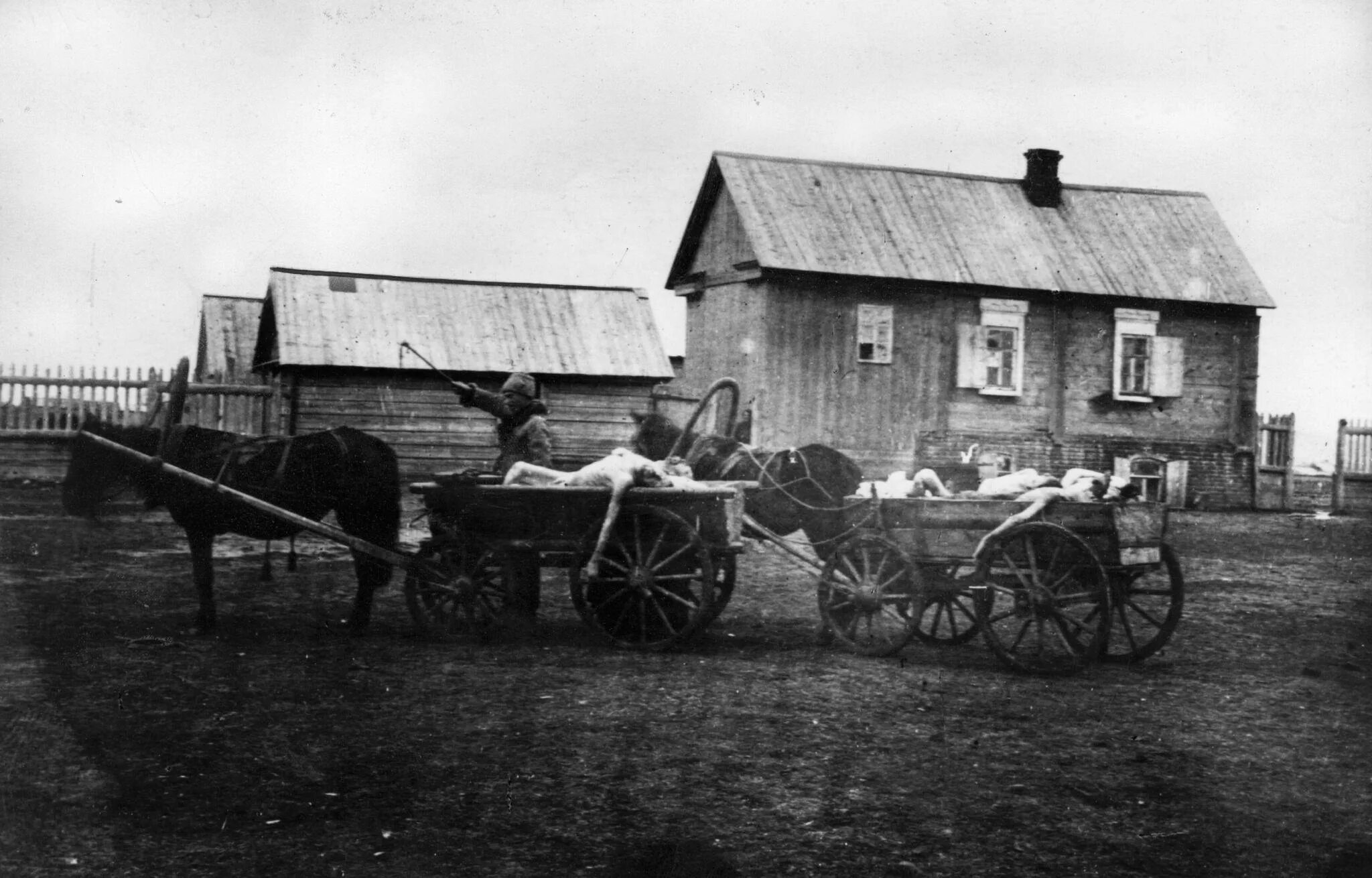 Гужевой скот селян. 1917 Гужевой. Гужевой 1917 г. Гужевая повозка. Крестьянская телега.