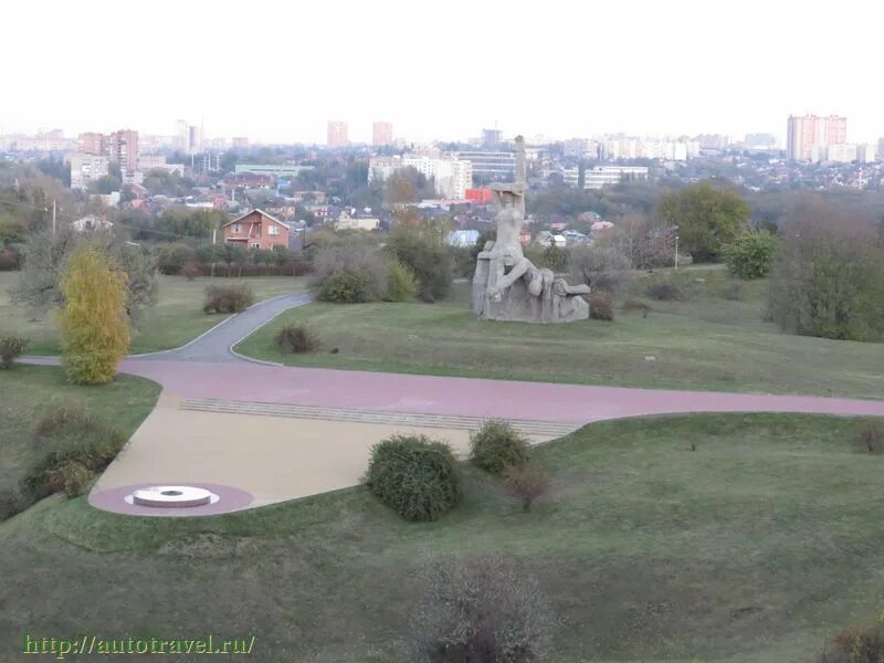 Змеевская балка ростов на дону. Мемориал Змиевская балка. Змиевская балка Ростов на Дону. Мемориал Змиёвская балка Ростов-на-Дону.