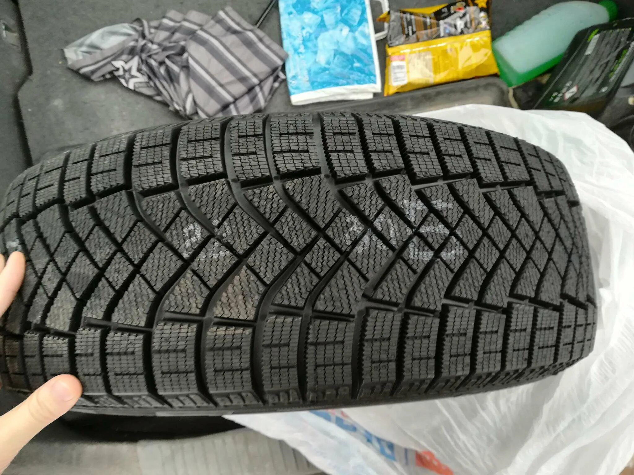 Pirelli Ice Zero Friction 205/55 r16. Pirelli 205/55r16 94t XL Ice Zero fr. Pirelli Ice Zero Friction 205/60r16. Pirelli Ice Zero Friction 205/55 r16 94t. Резина пирелли айс